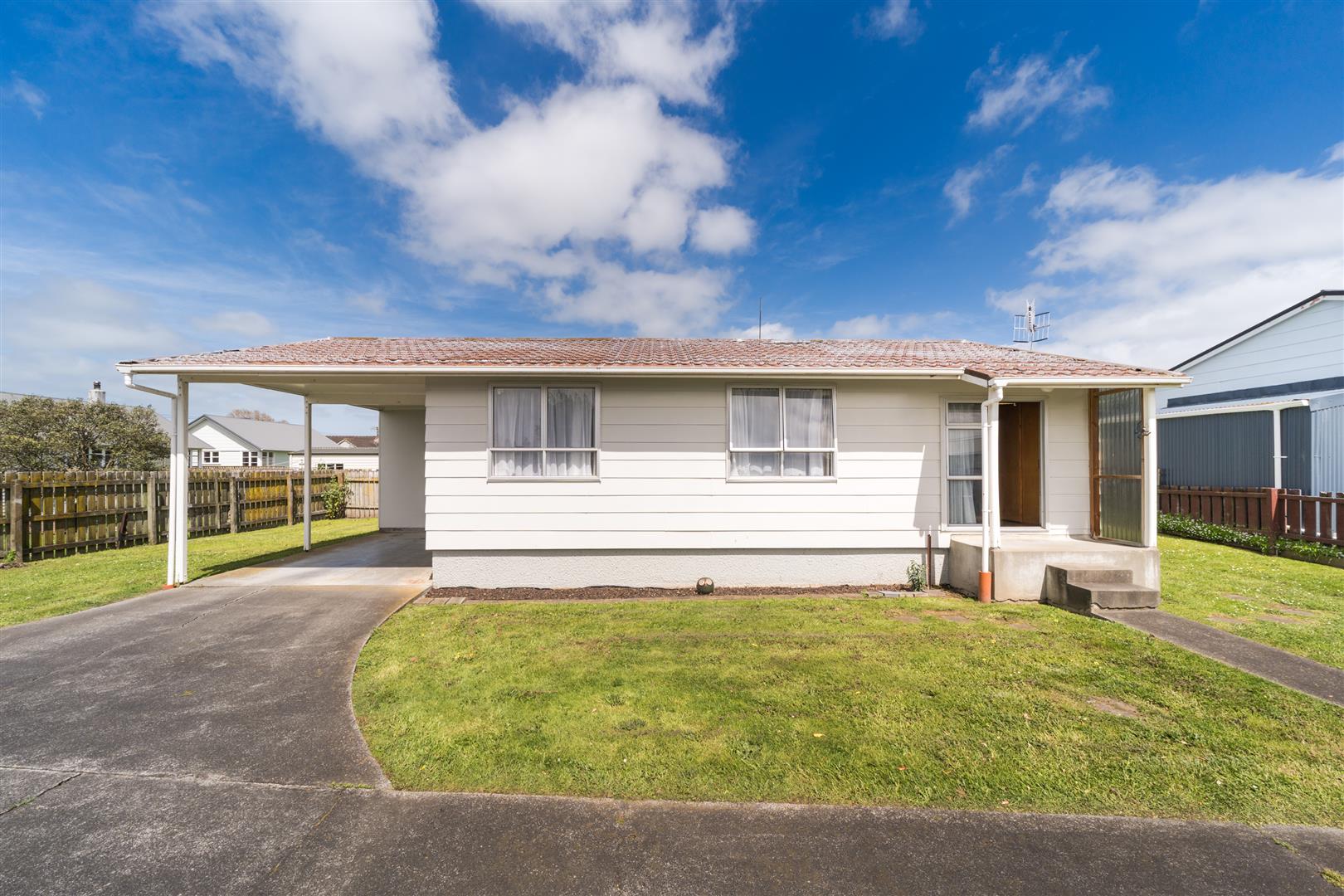 TEAM LEWIS - AFFORD-A-BULL HOME FOR YOU